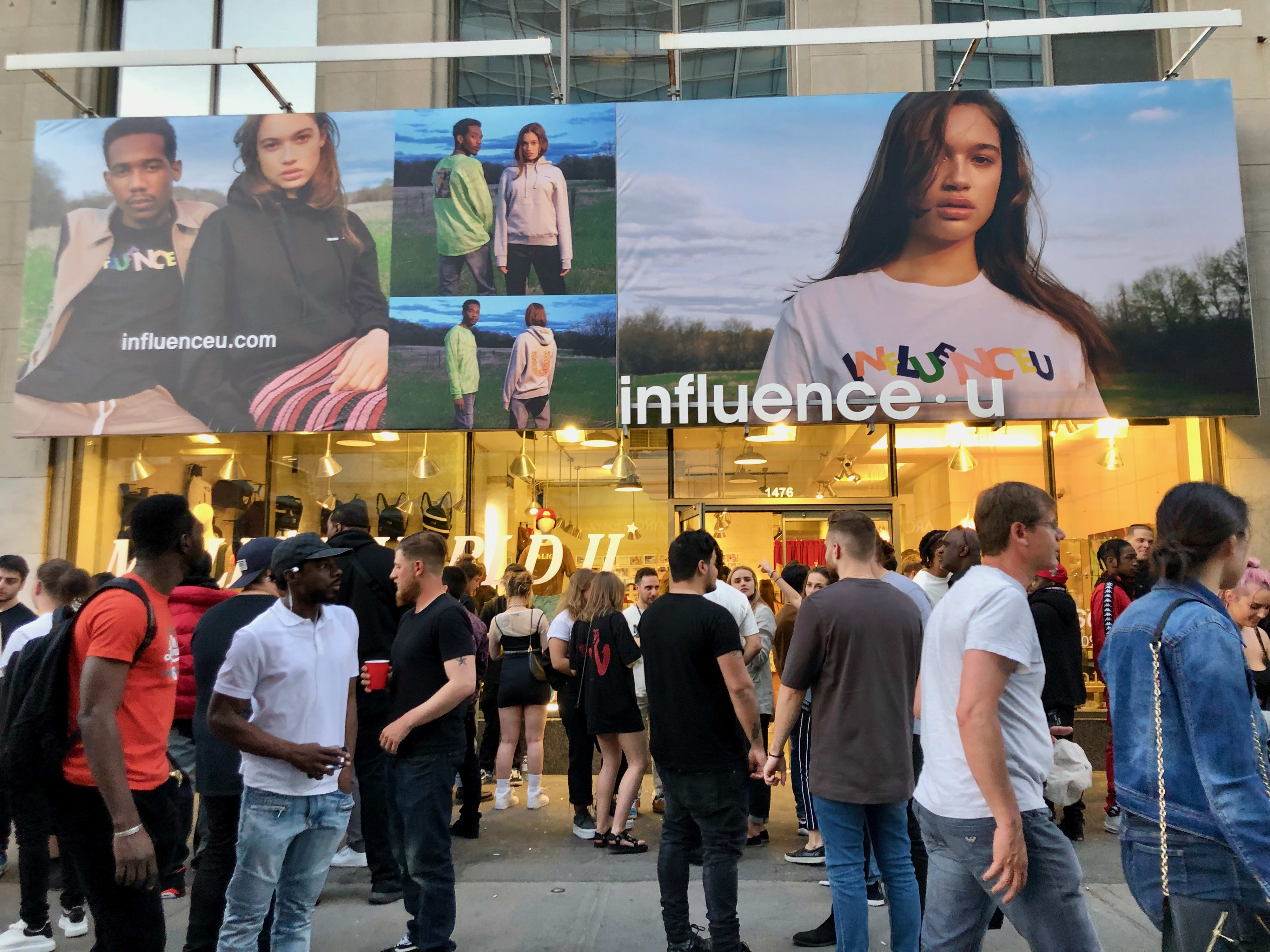 InfluenceU Montreal Store