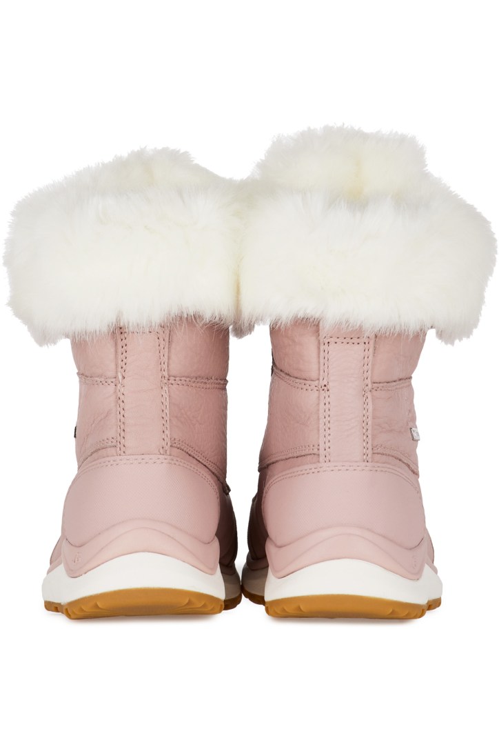 ugg adirondack 3 fluff