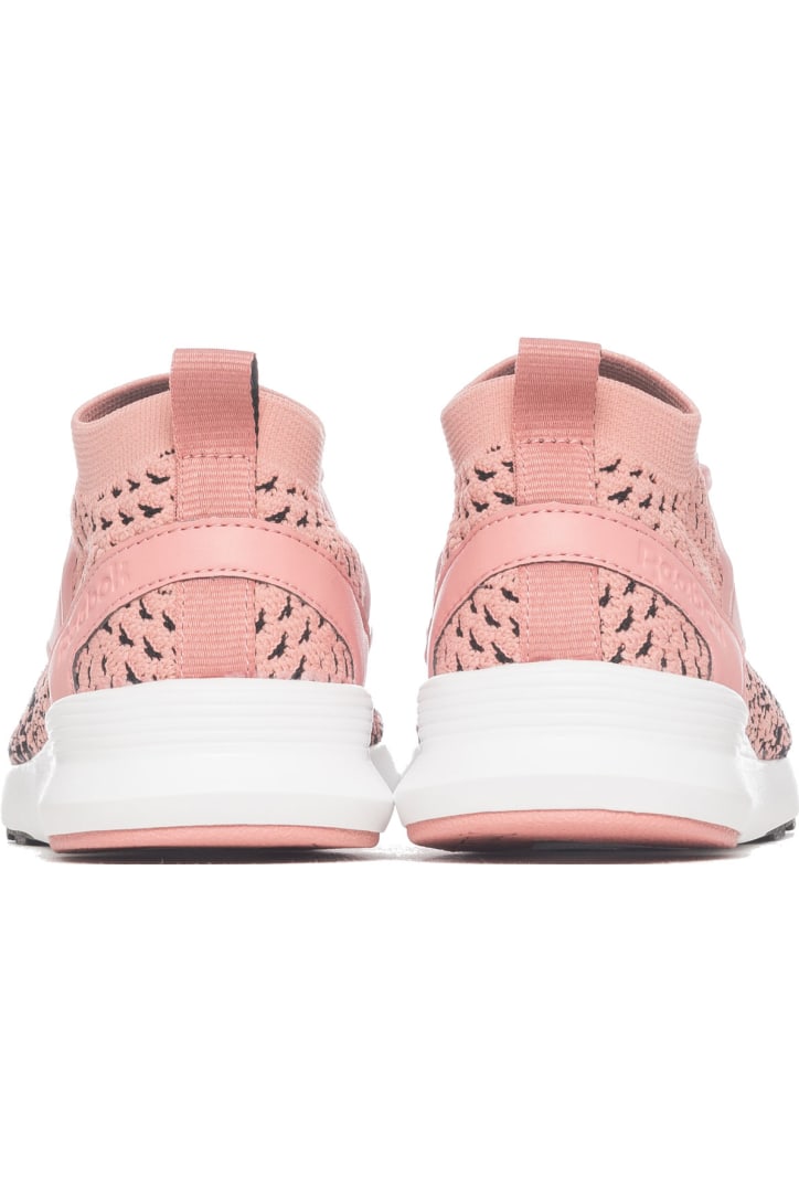 reebok zoku runner pink