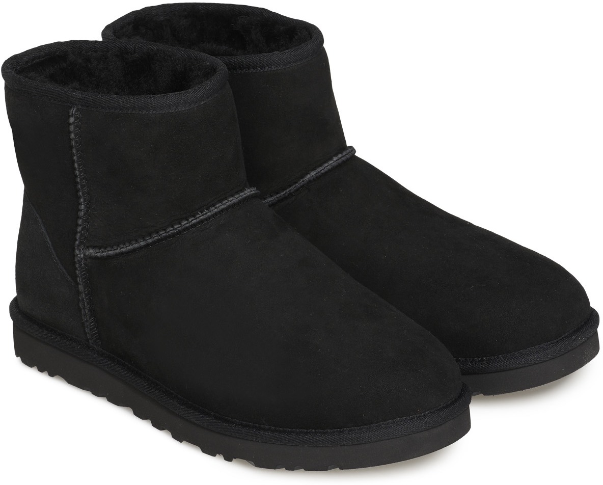 UGG: Black Classic Mini Boots - 4