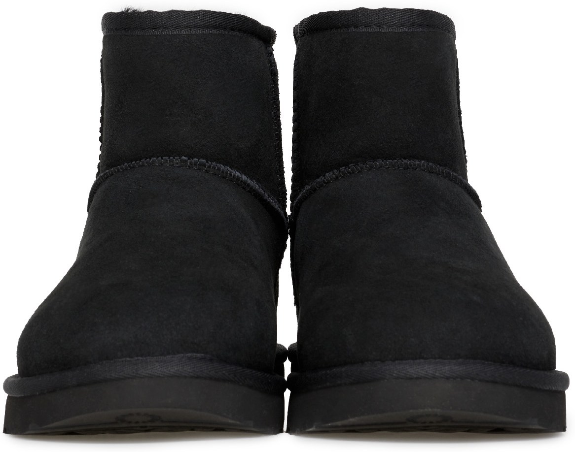 UGG: Black Classic Mini II - 3