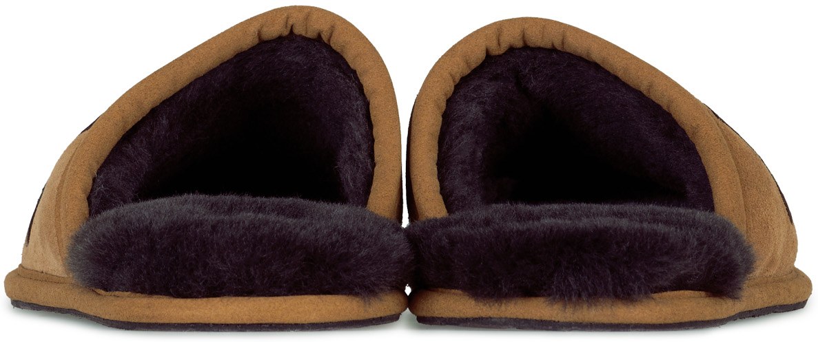 UGG: Brown Scuff Logo - 5