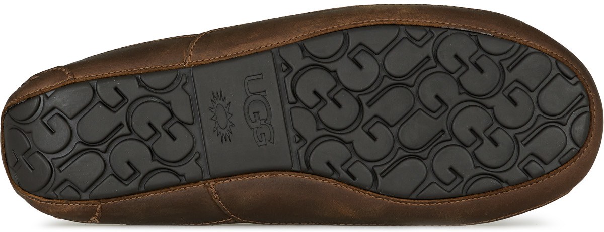 UGG: Brown Ascot Matte Leather - 6