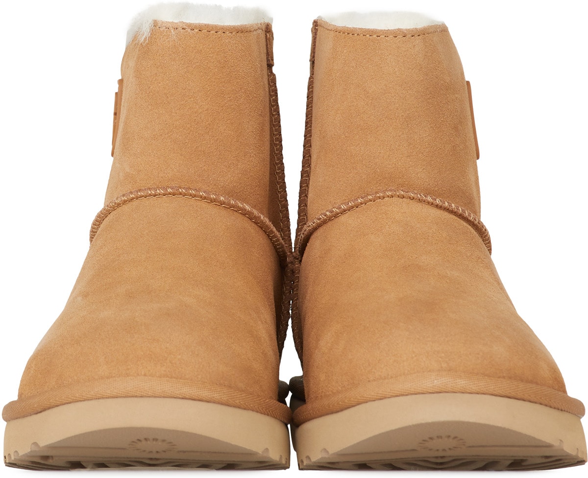 UGG: Brun Bottes Courte Bailey en Daim Brun - 3