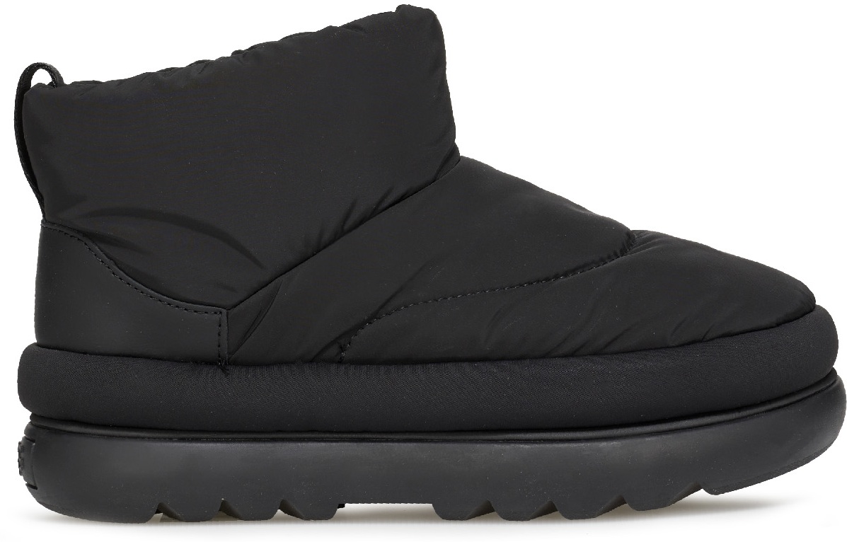 UGG: Noir Bottes Maxi Mini Classique Noir - 1