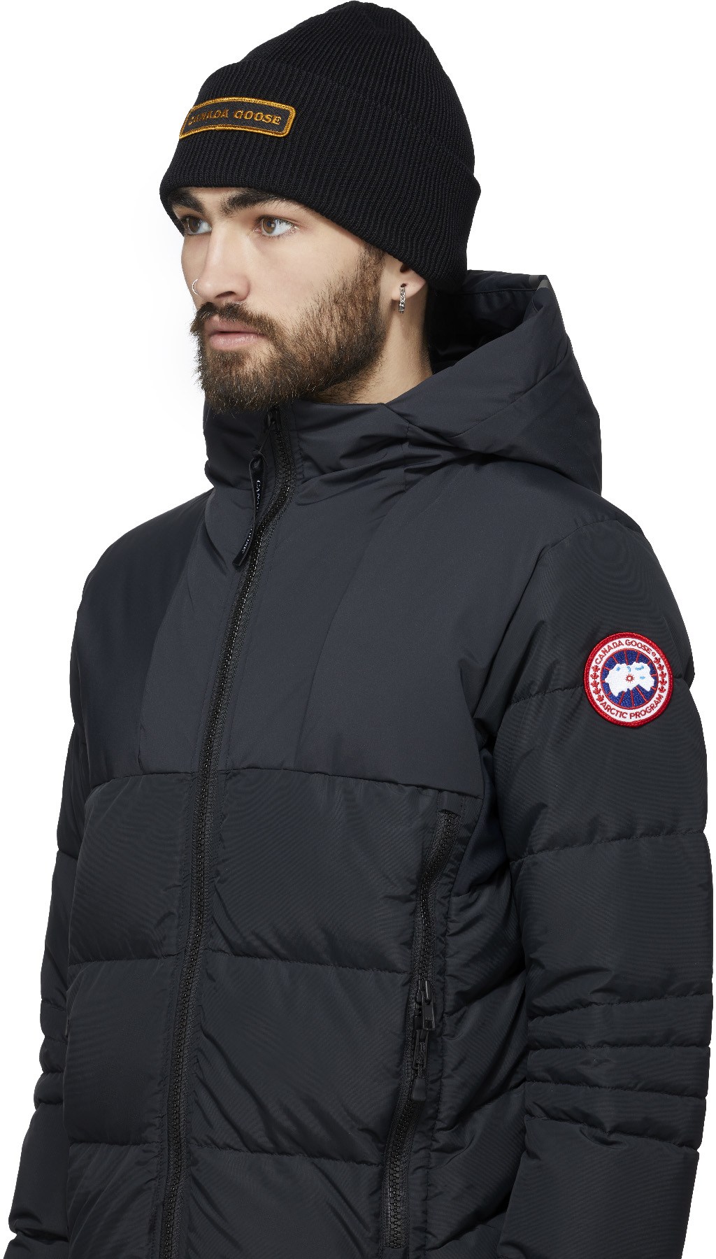 Canada Goose: Noir Toque Emblème Noir - 2