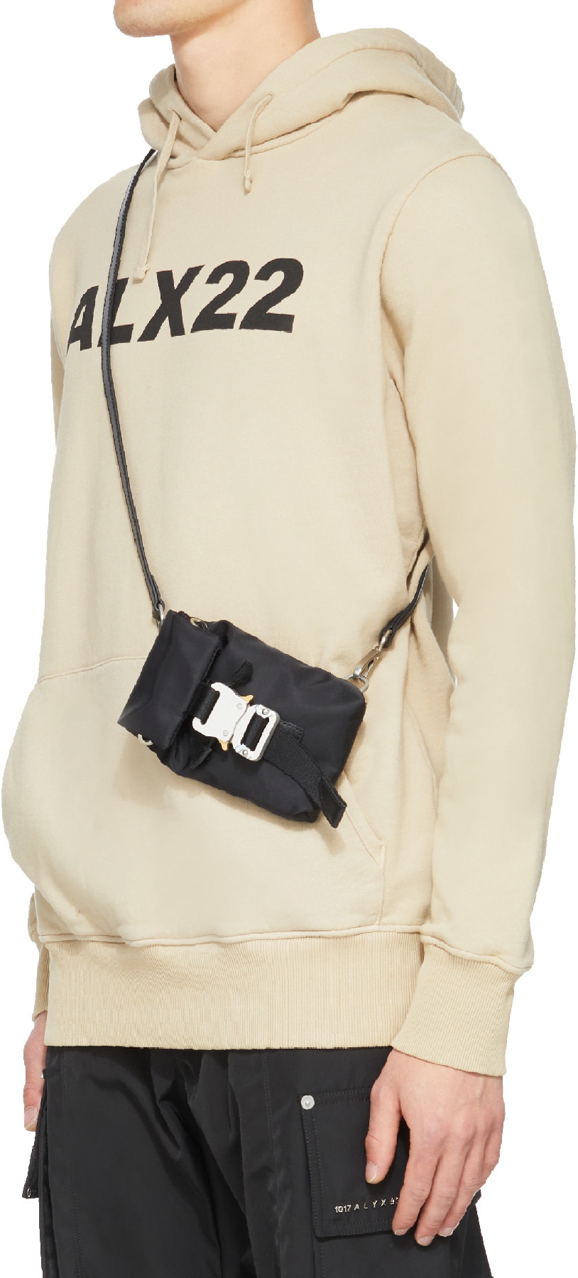 1017 ALYX 9SM: Noir Mini Pochette Hex Tank Noir - 5