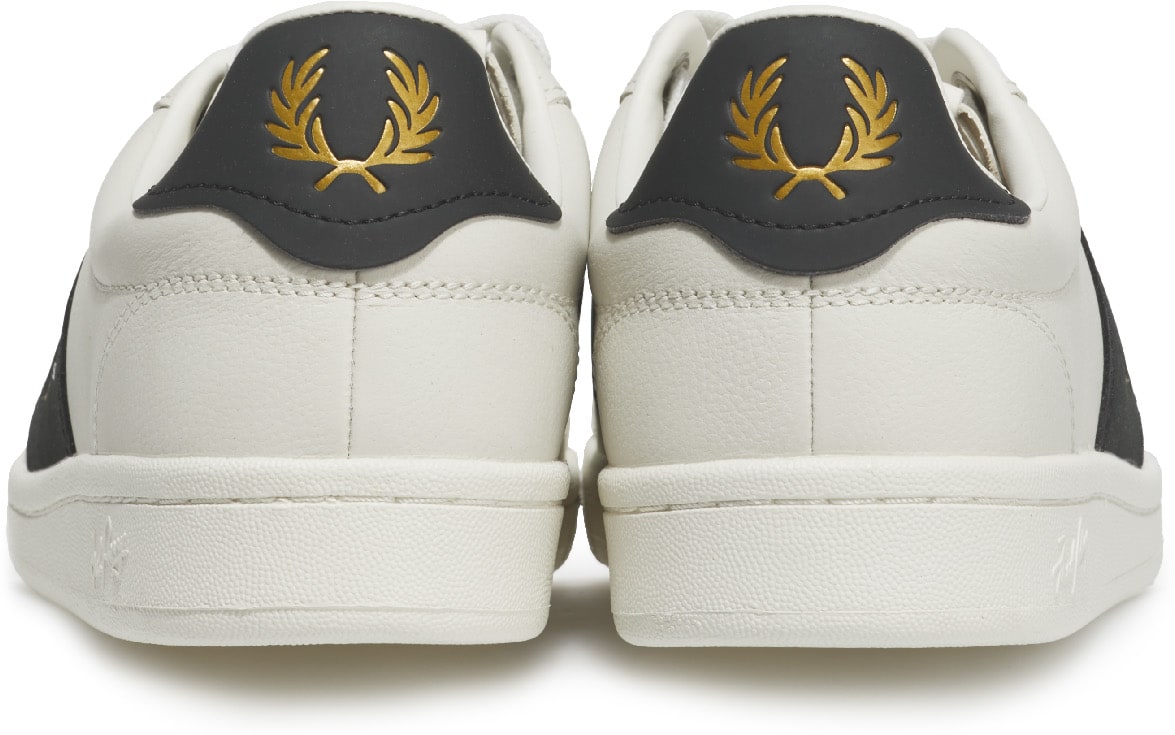 Fred Perry: Blanc B721 Blanc - 5