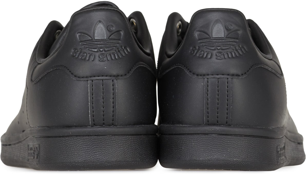 adidas Originals: Black Stan Smith - 5