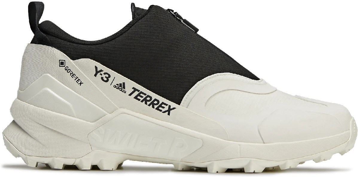 Y-3: Black Terrex Swift R3 GTX Low - 1