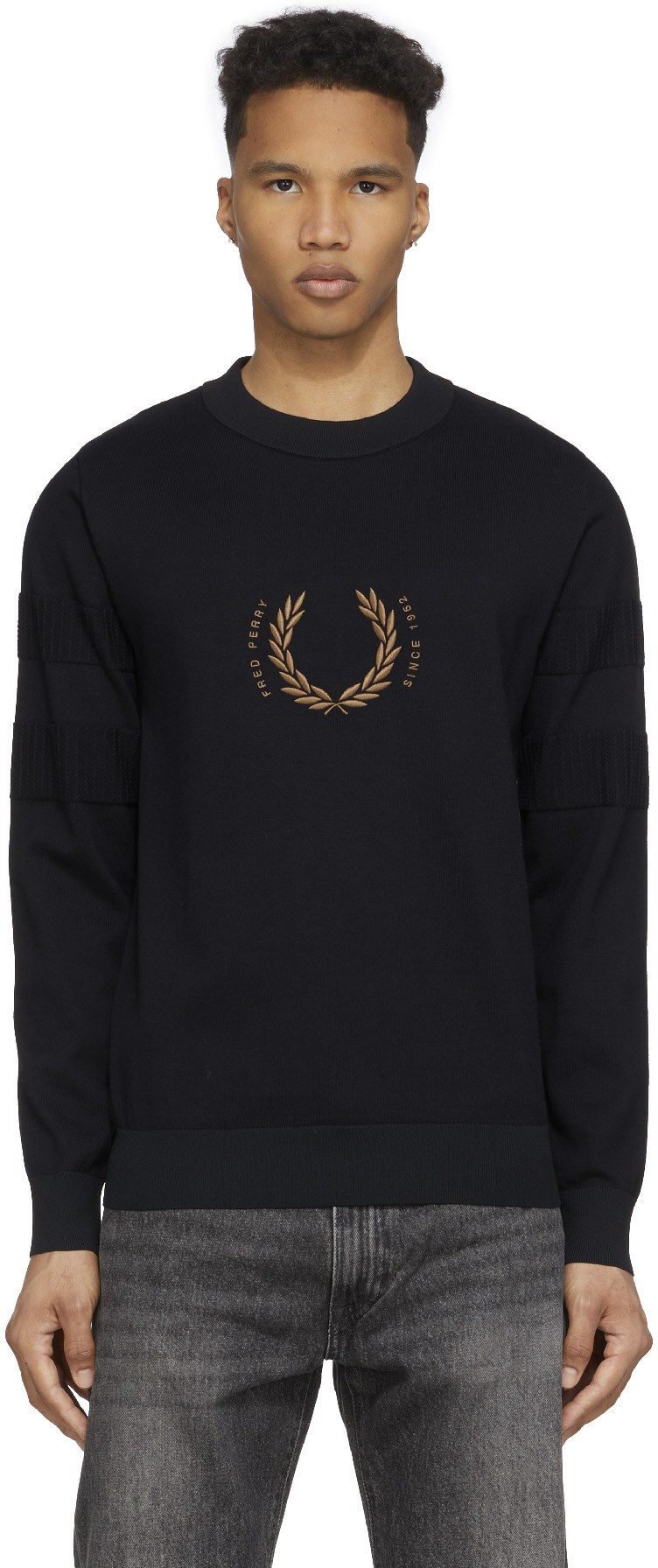 Fred Perry: Black Circle Branding Crew Knit Sweater - 1