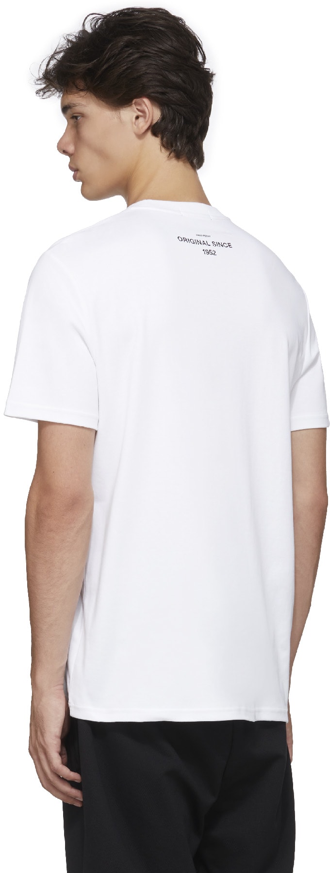 Fred Perry: White Flock Laurel Wreath T-Shirt - 3