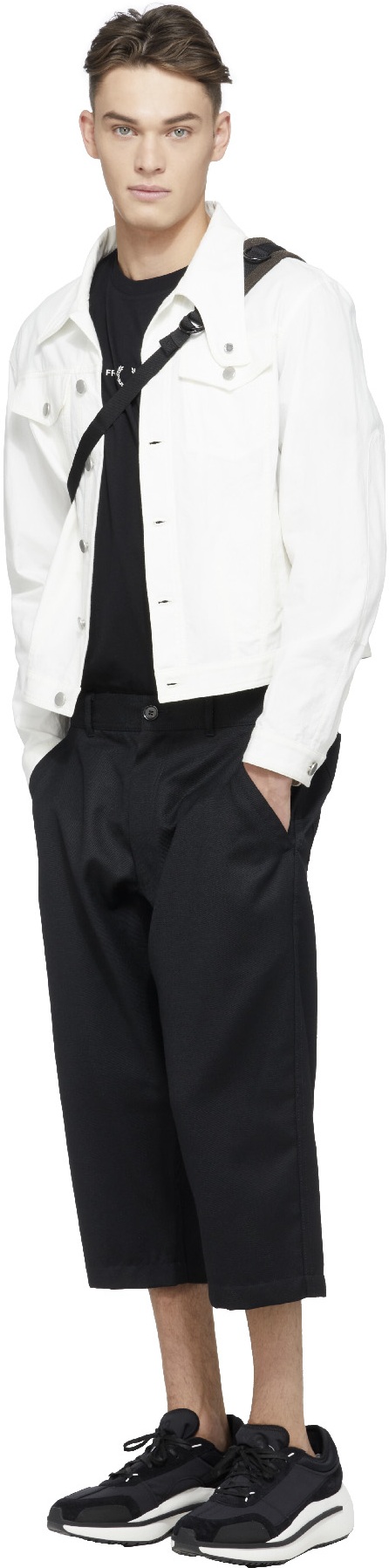 Fred Perry: Noir T-Shirt Logo Brodé Noir - 4