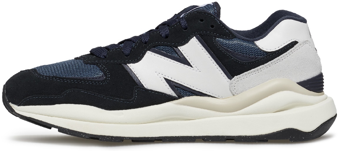 New Balance: Noir 5740 Noir - 2