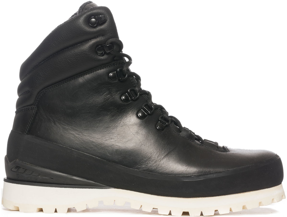 The North Face: Black Cryos Hiker - 1