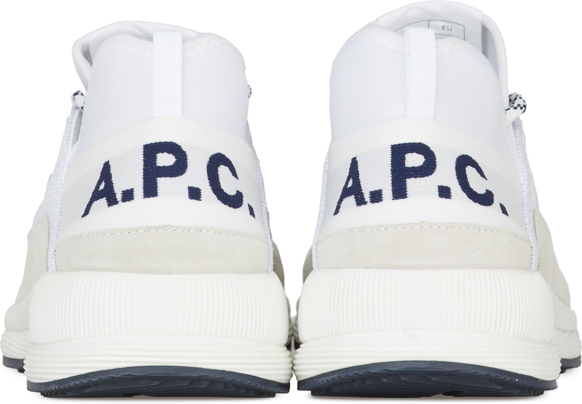 A.P.C.: White Run Around - 5