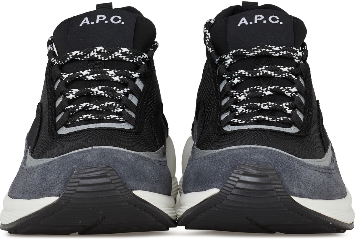 A.P.C.: Black Run Around - 3