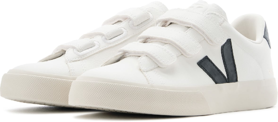 VEJA: White Recife Chromefree Leather - 3