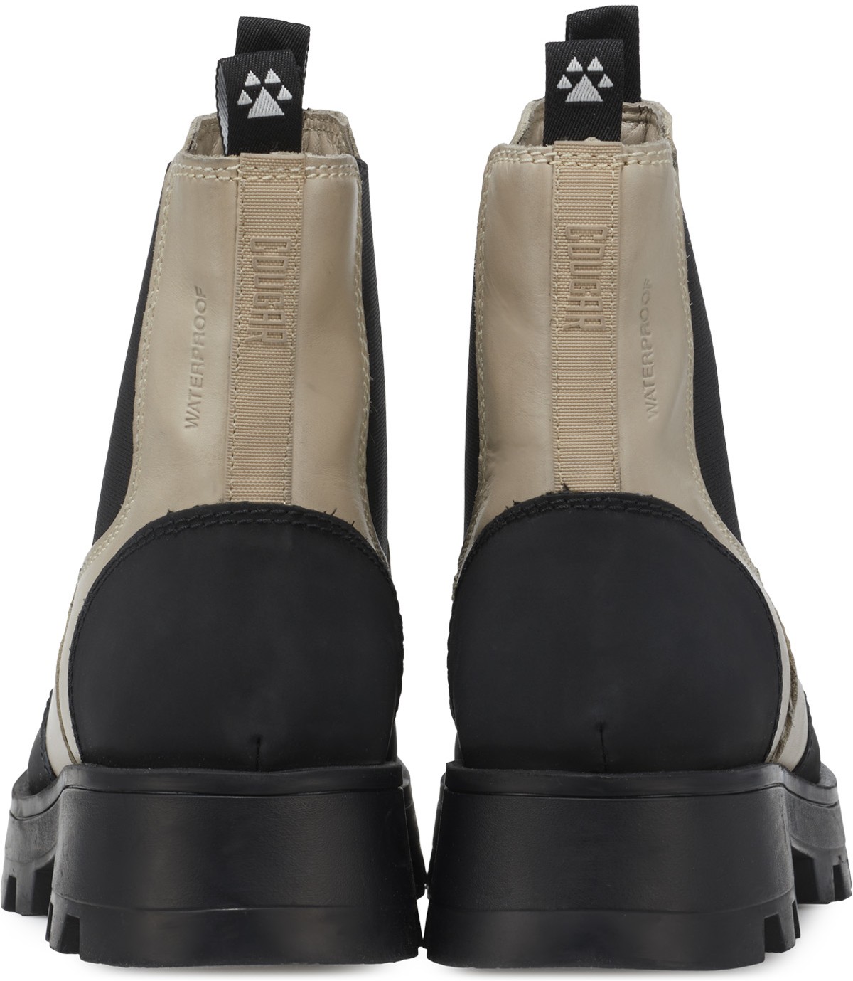 Cougar: White Shani Leather Waterproof Boots - 5
