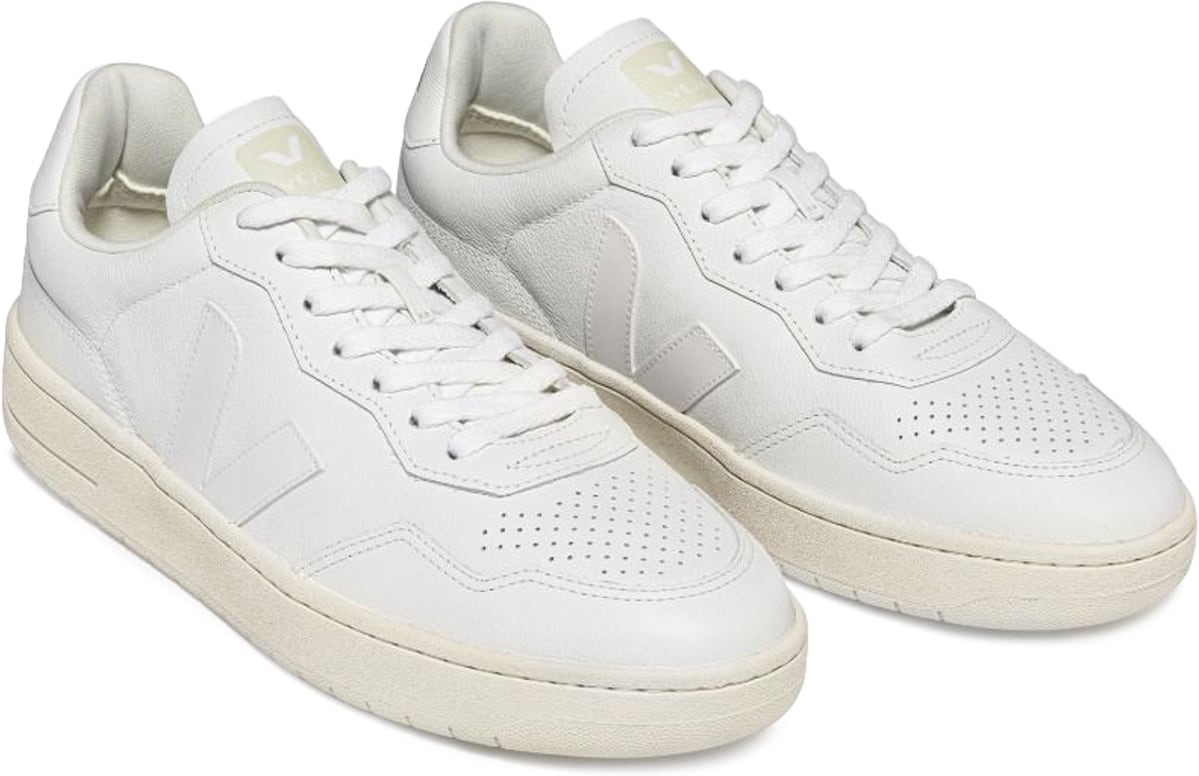 VEJA: White V-90 O.T. Leather - 3