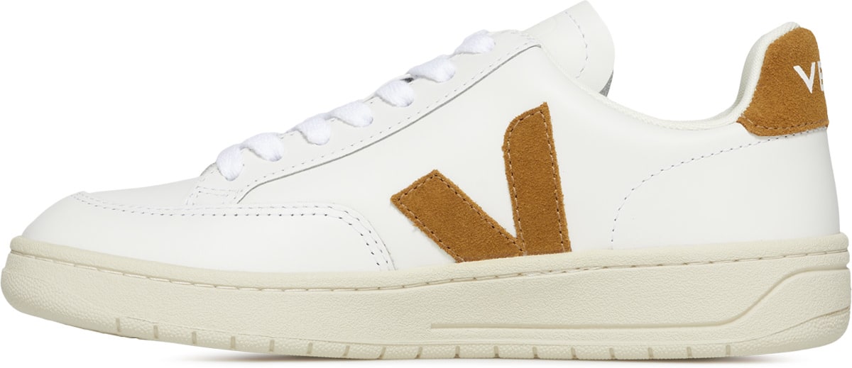 VEJA: White V-12 Leather - 2